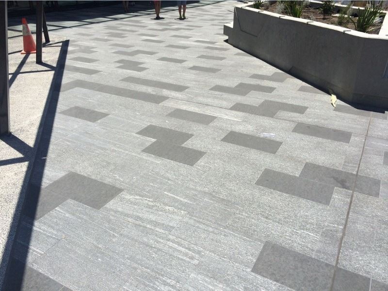 G302-Nero Santiago-Fantasy Grey Wood Granite paving.jpg