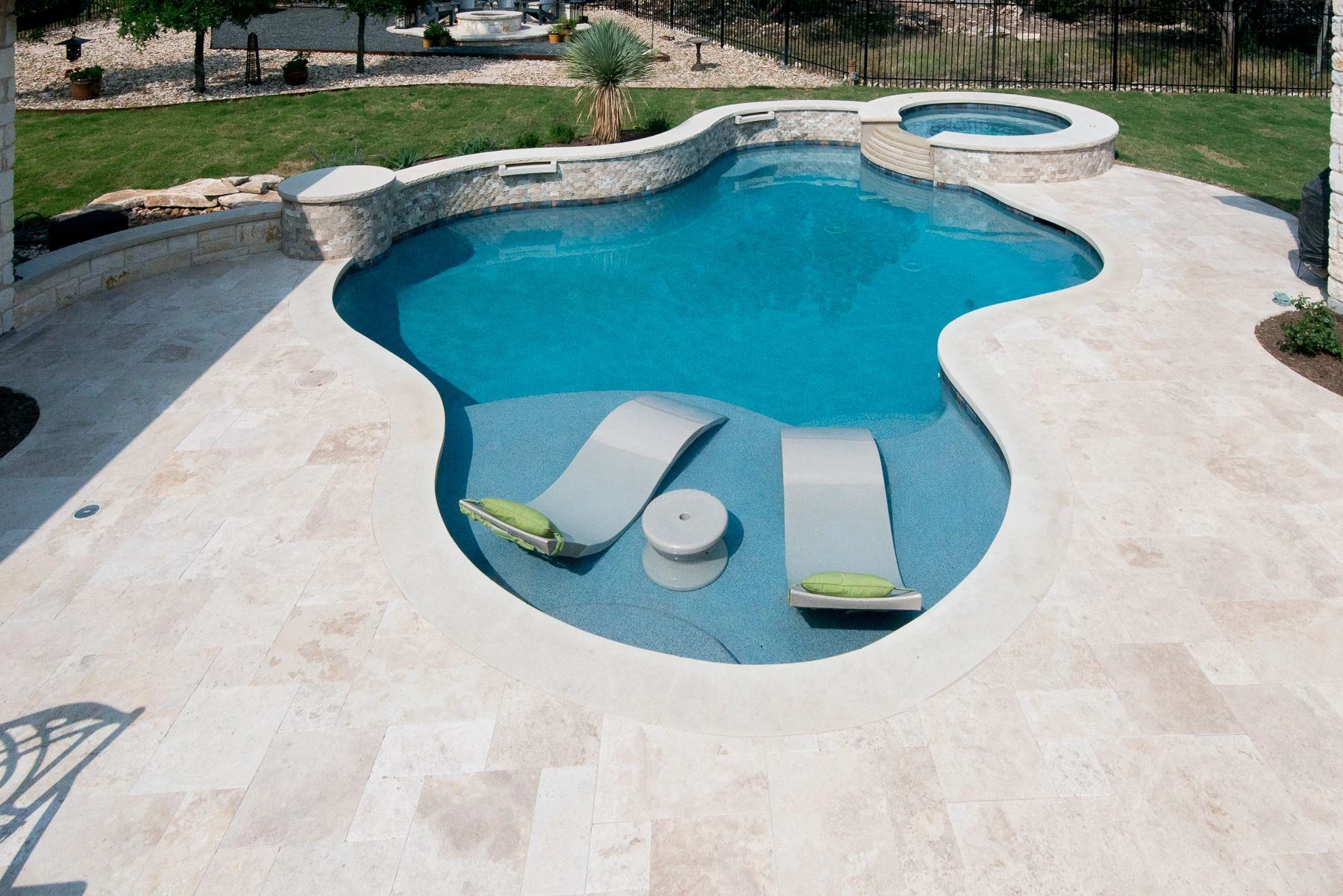 Travertine Pool decks Paving Tile.jpg