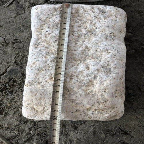 G682 Natural Tumbled Cobblestone