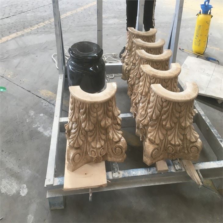 Light Emperado Marble Column