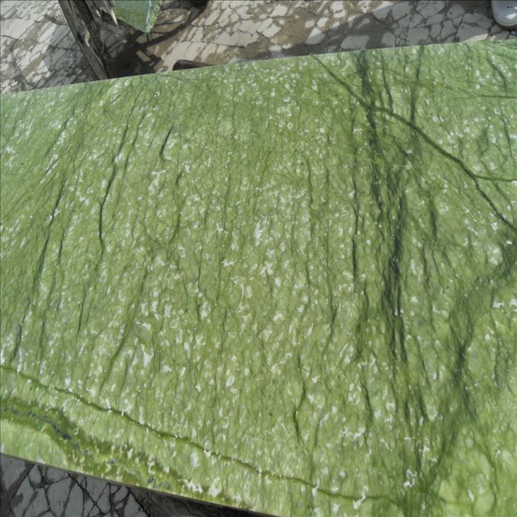 green marble tile