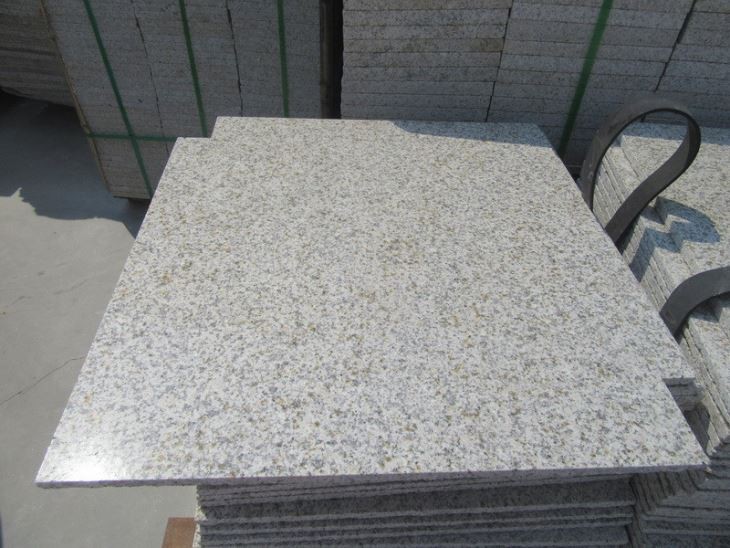 Rusty Yellow Granite Tiles