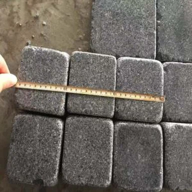 G654 Tumbled Cobbles