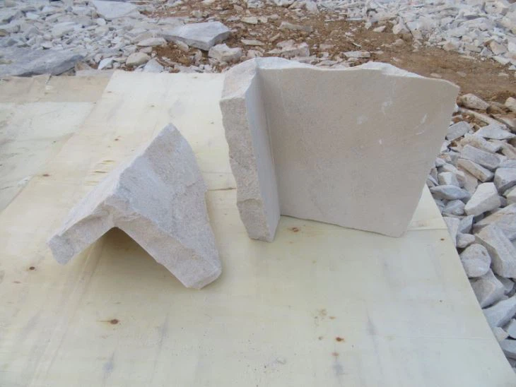 loose stone