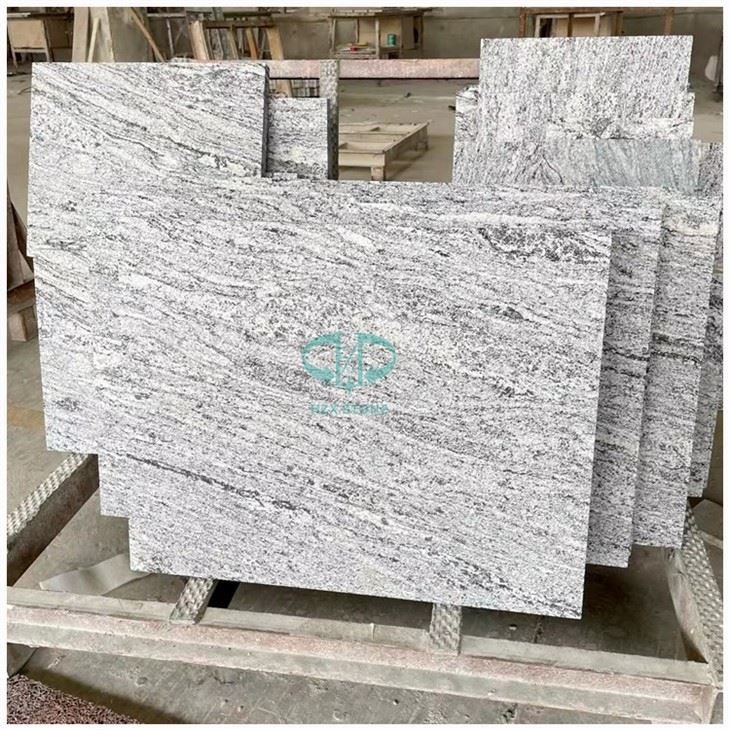 Juparana Grey Granite Outdoor Tiles