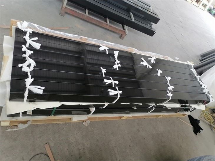 Jet Black Granite Tombstone Kerb