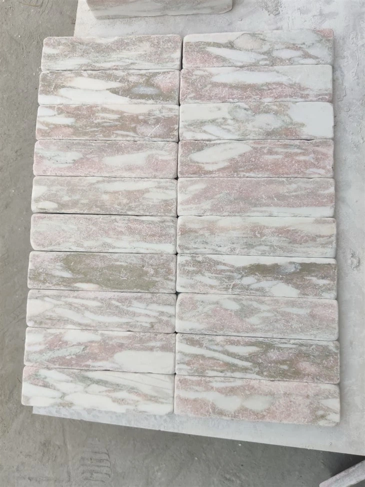 Rosso Norvegia Tiles 2