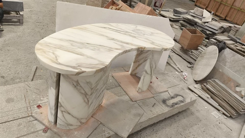 Calacatta Gold Marble Table suppliers